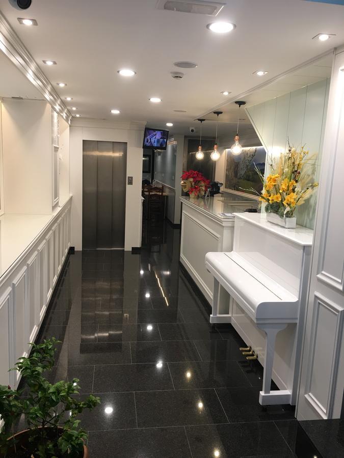 Hotel Ric 사바델 외부 사진